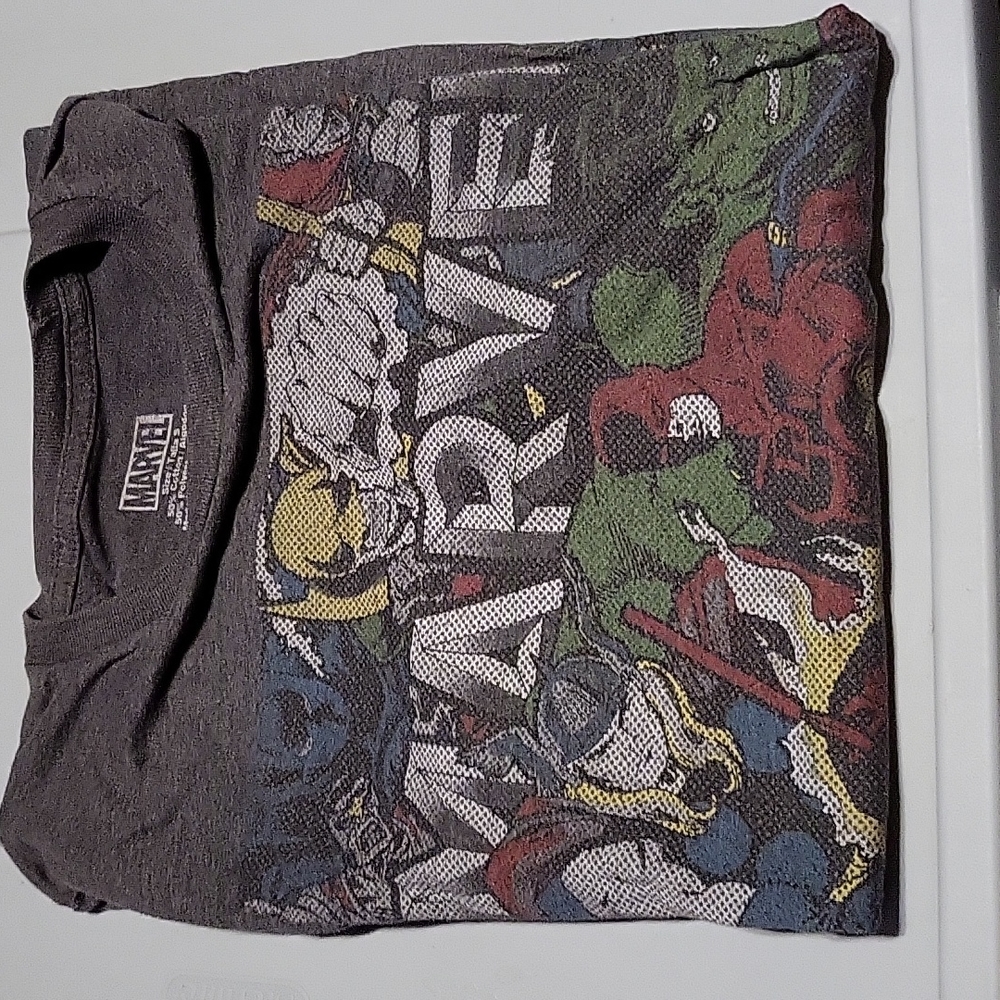 Marvel comics tshirt, men's small, gray